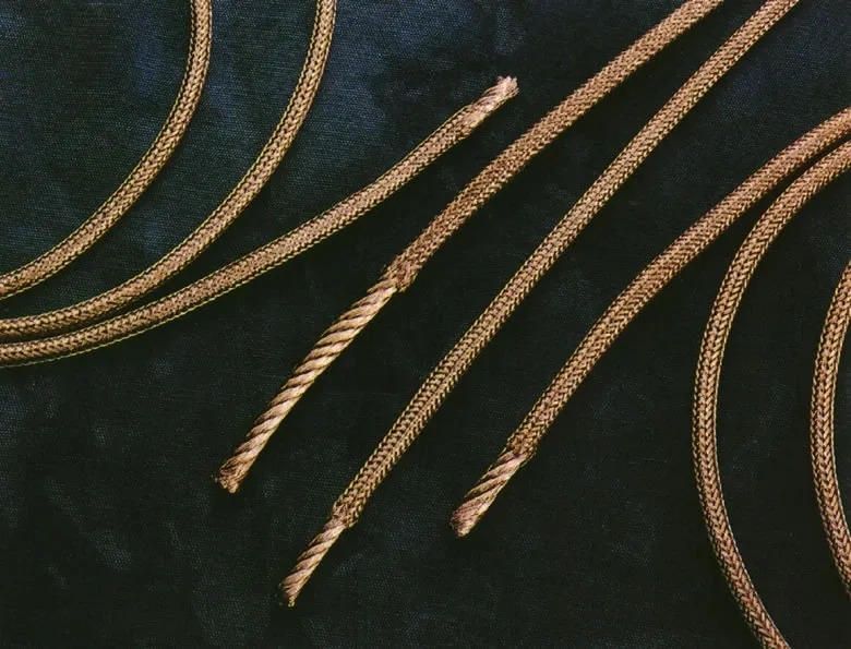 Cables redondos acordonados, con funda